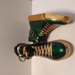 A fashion pair of sneakers.